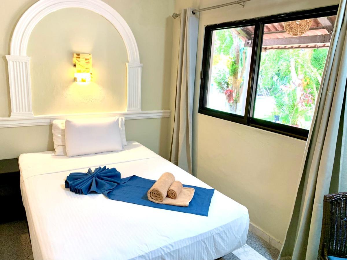 Hotel Green River Izamal Exterior photo